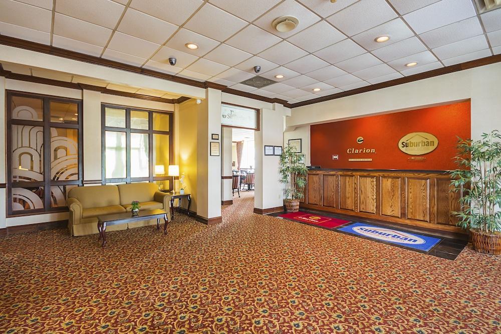 Clarion Inn Fairmont Eksteriør billede